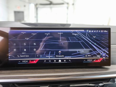 New 2026 BMW X5 xDrive40i w/ Climate Comfort Package image 16