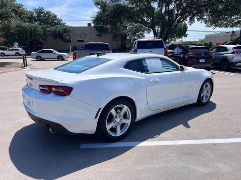 Used 2023 Chevrolet Camaro LT RWD image 5