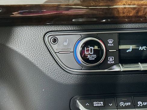 Used 2018 Audi Q5 2.0T Premium Plus w/ Premium Plus Package image 29