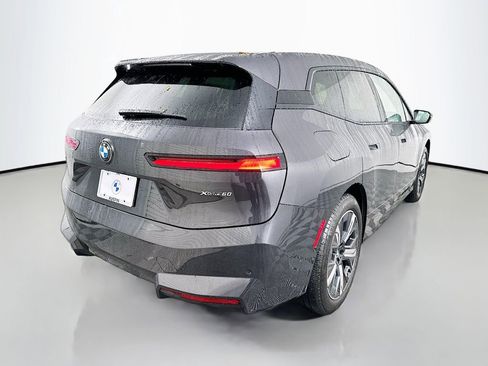 Used 2026 BMW iX xDrive60 image 5