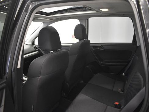 Used 2014 Subaru Forester 2.5i Premium w/ All-Weather Package image 21