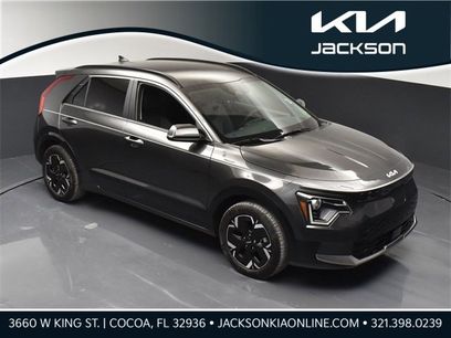 Certified 2024 Kia Niro Wind