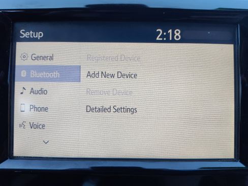 Used 2018 Toyota Camry XLE image 28