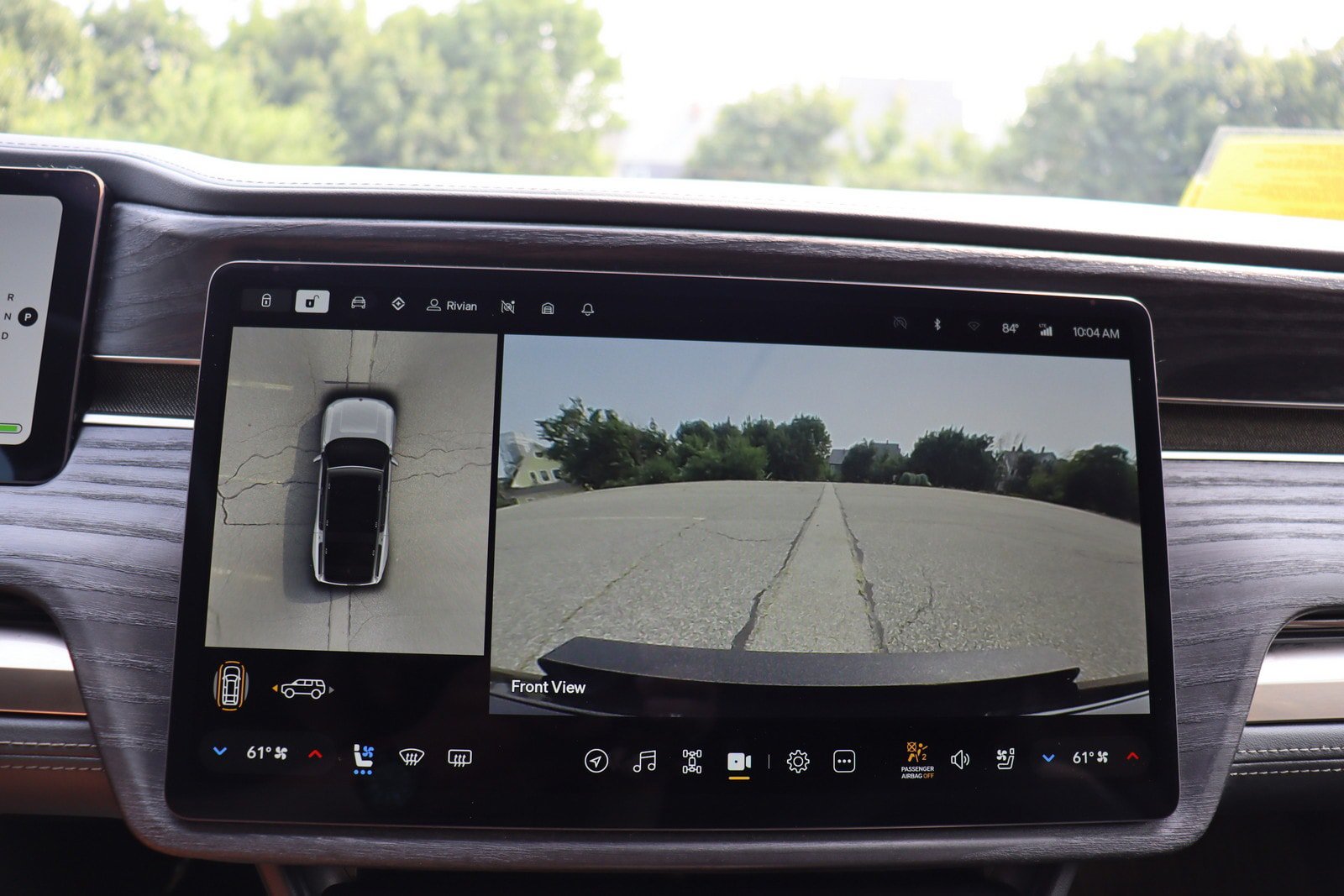 Used 2024 Rivian R1S Adventure Dual AWD/4WD image 32