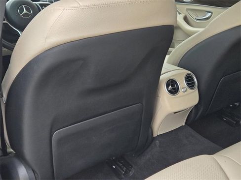 Used 2021 Mercedes-Benz C 300 Sedan image 23