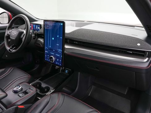 Certified 2021 Ford Mustang Mach-E Premium w/ Equipment Group 301A AWD/4WD image 27