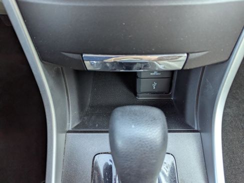 Used 2015 Honda Accord EX image 25