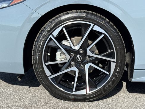 Used 2024 Nissan Sentra SR image 13