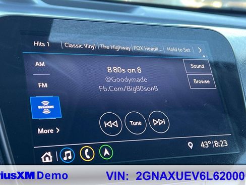 Used 2020 Chevrolet Equinox LT image 25