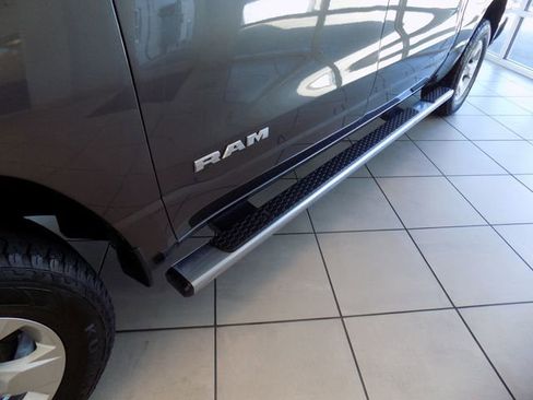 Used 2023 RAM 1500 Big Horn AWD/4WD image 36