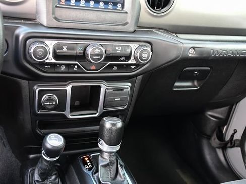 Used 2023 Jeep Wrangler Unlimited Sport AWD/4WD image 34