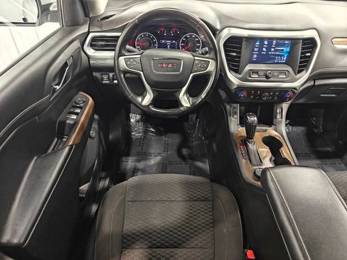 Used 2019 GMC Acadia SLE FWD image 4