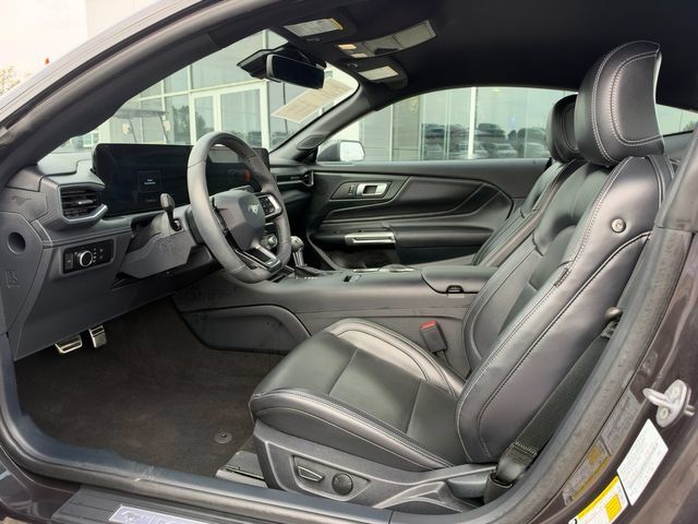 Used 2024 Ford Mustang Premium RWD image 10