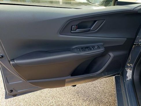 New 2026 Toyota Prius LE image 9