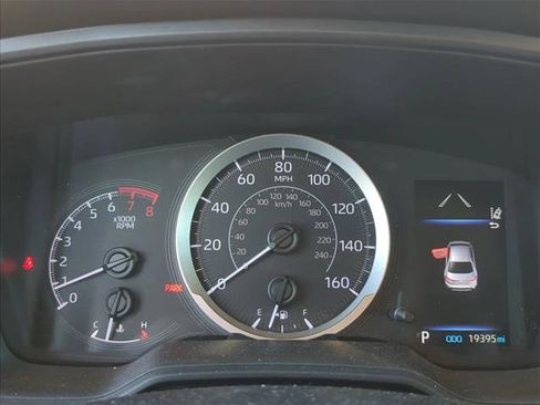 Used 2020 Toyota Corolla LE image 18
