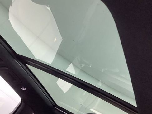 Used 2025 Audi Q7 3.0T Premium Plus w/ Premium Plus Package image 11