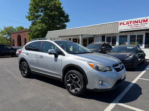Used 2014 Subaru Crosstrek 2.0i Limited w/ Popular Package #1 AWD/4WD image 1