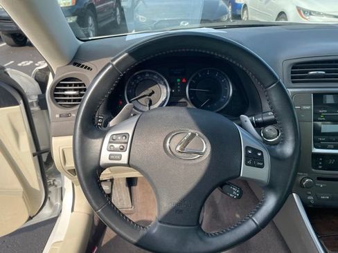 Used 2012 Lexus IS 250 AWD w/ Premium Pkg Value Edition image 10