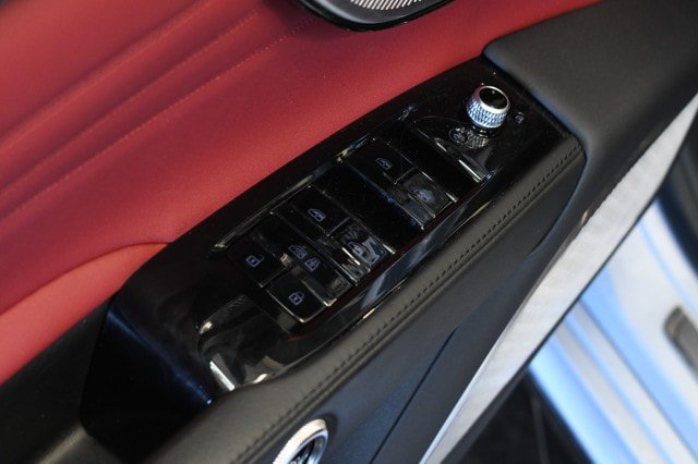 Used 2023 Maserati Grecale Modena AWD/4WD image 27