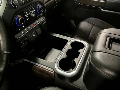 Used 2021 Chevrolet Silverado 1500 LT Trail Boss image 34