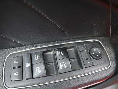 Used 2017 Dodge Charger R/T w/ Plus Group image 19