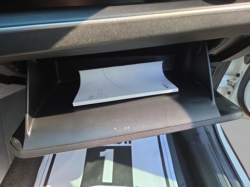 Used 2025 Kia K4 LXS FWD image 38