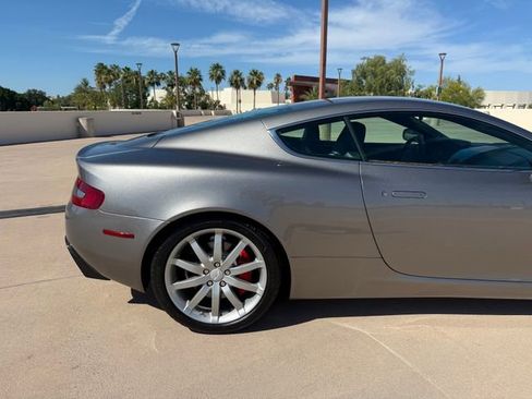 Used 2005 Aston Martin DB9 Coupe RWD image 18