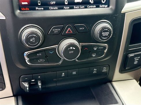 Used 2018 RAM 1500 Big Horn image 16