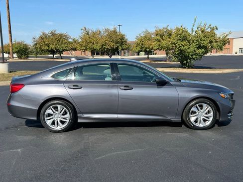 Used 2019 Honda Accord LX image 7