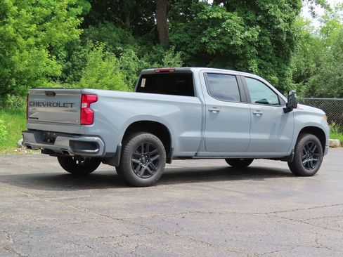 Certified 2024 Chevrolet Silverado 1500 RST w/ Z71 Off-Road Package AWD/4WD image 3