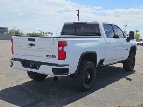 Used 2022 Chevrolet Silverado 3500 High Country w/ Z71 Off-Road Package AWD/4WD image 5