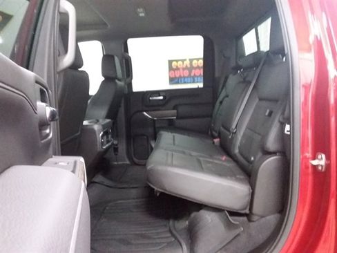 Used 2023 GMC Sierra 2500 Denali w/ Denali Ultimate Package image 11