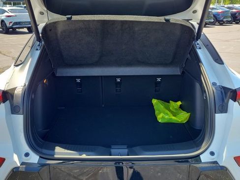 New 2026 Buick Envista Sport Touring w/ Convenience I Package FWD image 8