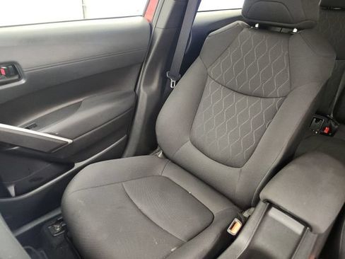 Used 2026 Toyota Corolla Cross LE FWD image 15