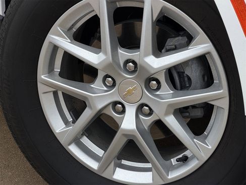 Used 2022 Chevrolet Equinox LT image 11