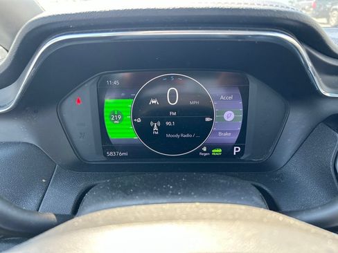 Used 2023 Chevrolet Bolt LT w/ Driver Confidence Package FWD image 7