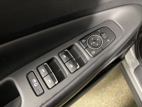Used 2023 Hyundai Santa Fe SEL w/ Premium Package FWD image 18