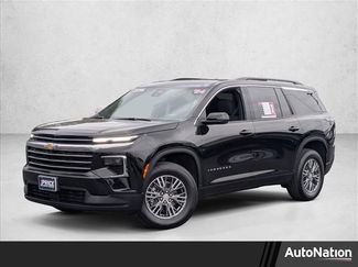 Used 2024 Chevrolet Traverse LT video 1