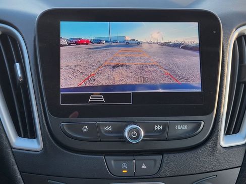 Used 2024 Chevrolet Malibu LT image 12