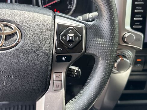 Used 2022 Toyota 4Runner TRD Sport image 16