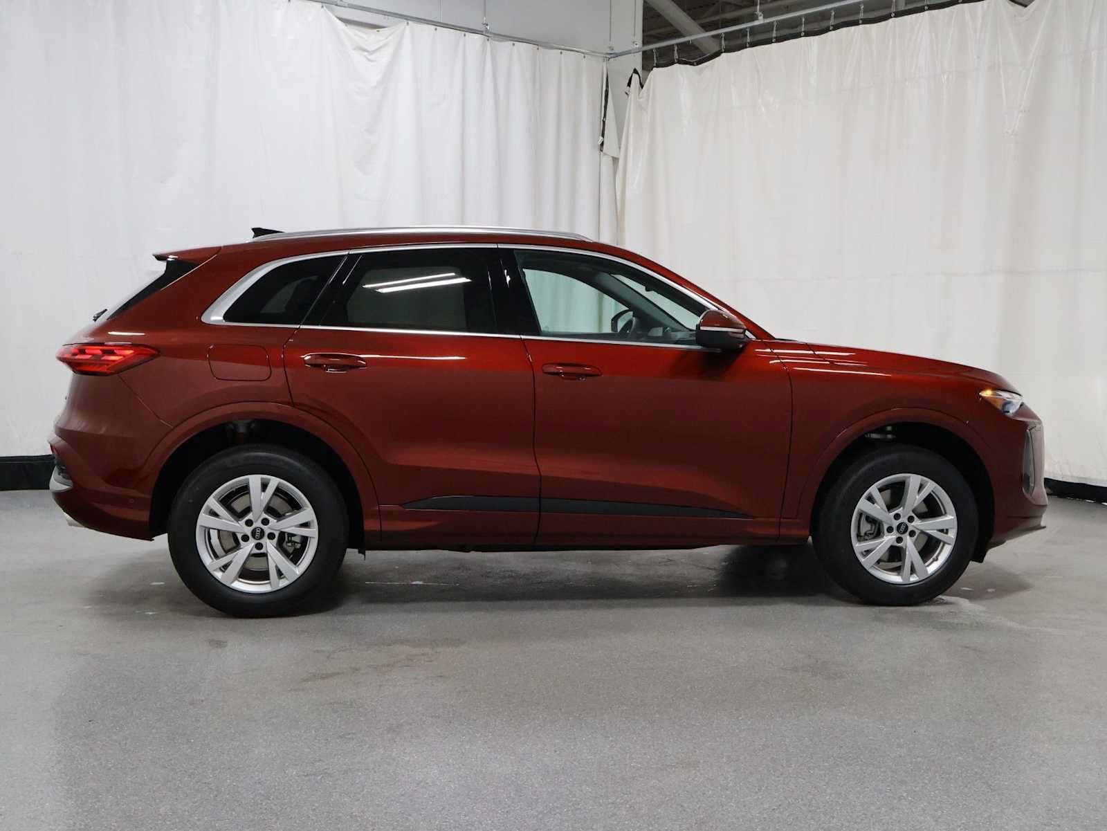 New 2026 Audi Q5 Premium AWD/4WD image 10