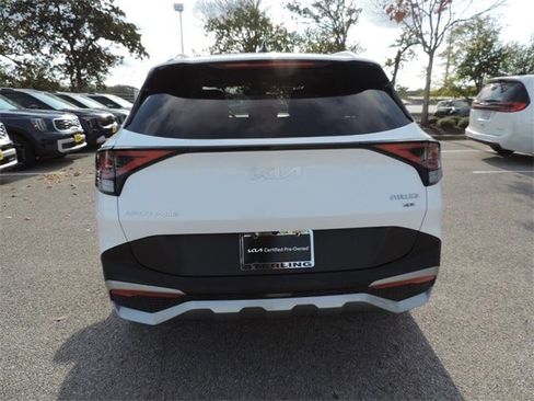 Used 2023 Kia Sportage EX image 6