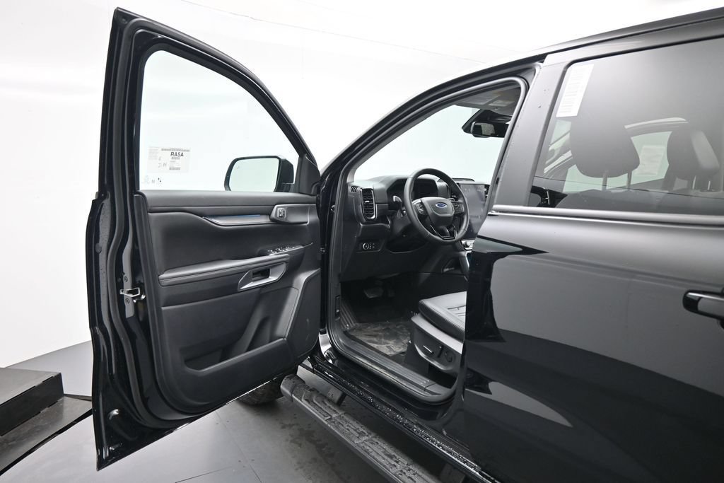 New 2026 Ford Ranger Lariat w/ FX4 Off-Road Package AWD/4WD image 8