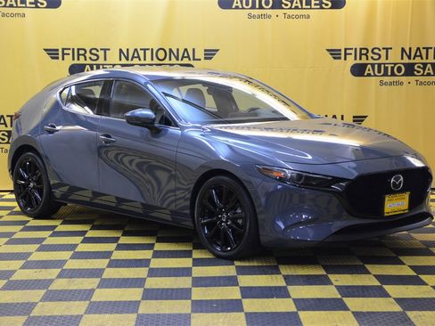 Used 2020 MAZDA MAZDA3 Hatchback w/ Premium Package image 1
