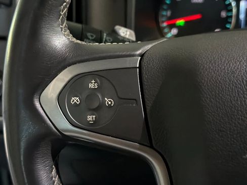 Used 2018 Chevrolet Silverado 1500 LT w/ LT Convenience Package RWD image 24