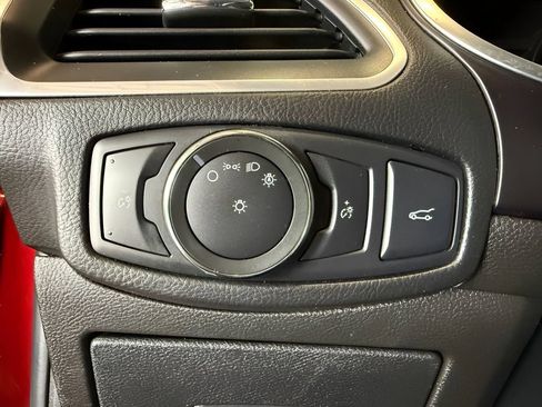 Used 2017 Ford Edge Titanium w/ Equipment Group 302A FWD image 20