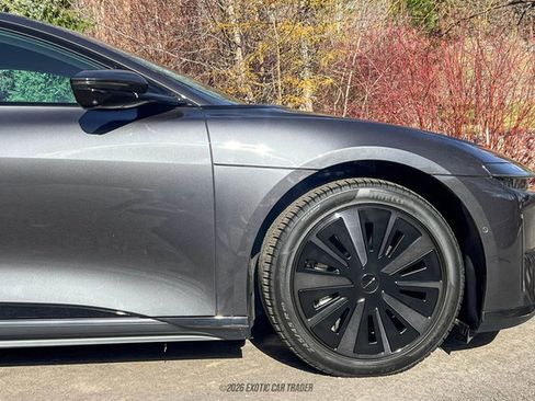 Used 2025 Lucid Air Grand Touring image 11