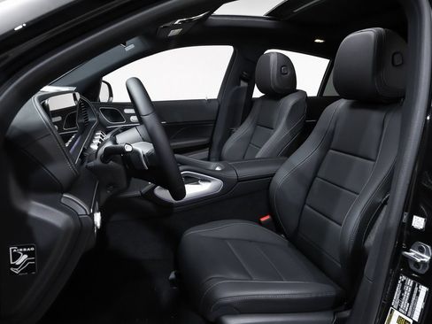 New 2025 Mercedes-Benz GLE 450 4MATIC Coupe image 9