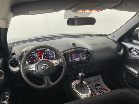 Used 2015 Nissan Juke S FWD image 25