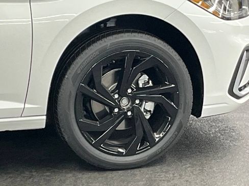 New 2026 Volkswagen Jetta SE FWD image 38